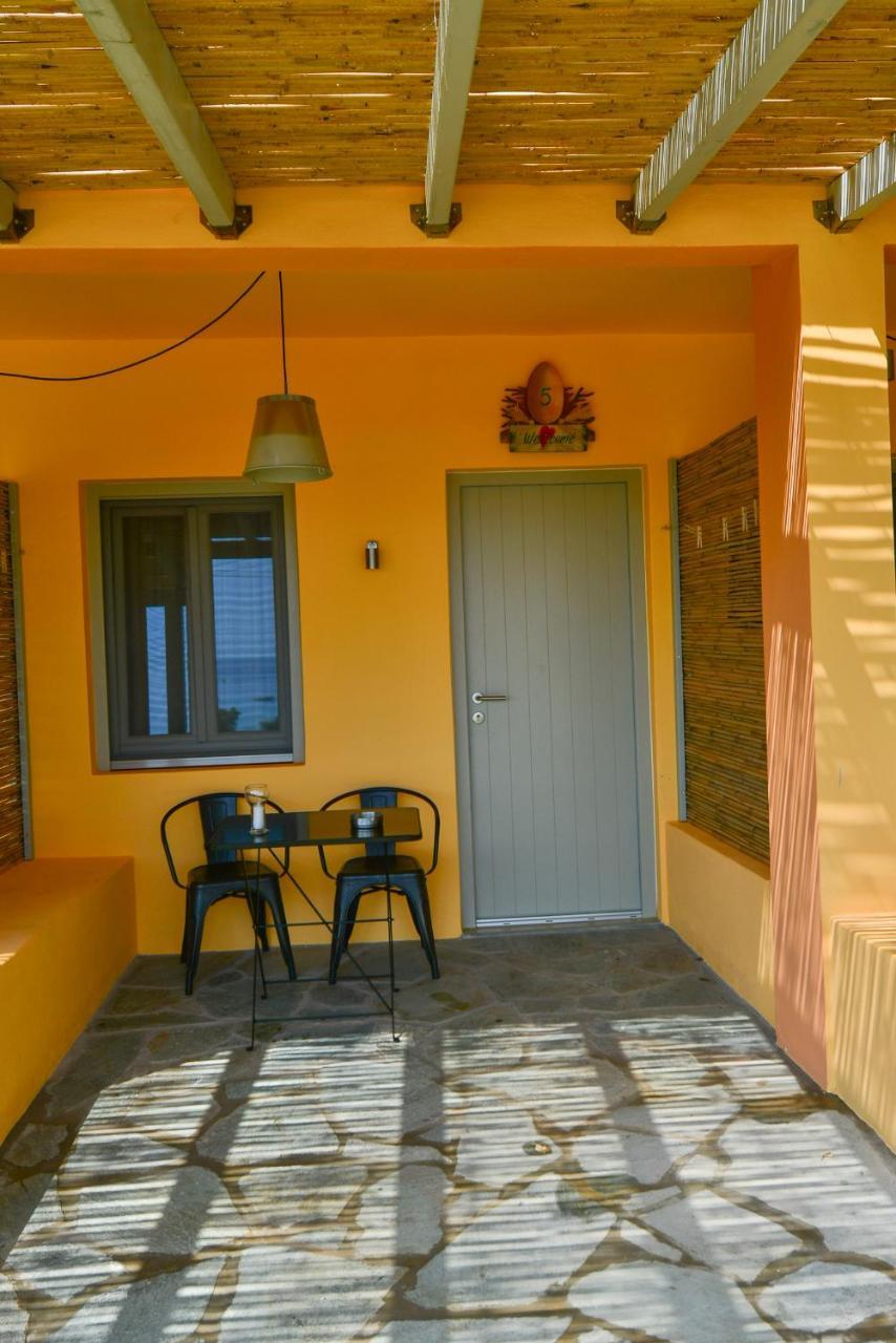 Rooster Guesthouse Rooms Κυπρί Εξωτερικό φωτογραφία
