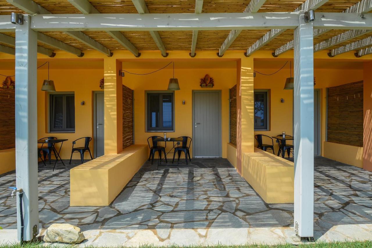 Rooster Guesthouse Rooms Κυπρί Εξωτερικό φωτογραφία